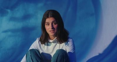 Anya_Chalotra_reads_from__What_I27d_Rather_Not_Think_About____The_Booker_Prize_069.jpg