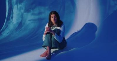 Anya_Chalotra_reads_from__What_I27d_Rather_Not_Think_About____The_Booker_Prize_079.jpg
