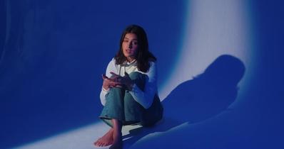 Anya_Chalotra_reads_from__What_I27d_Rather_Not_Think_About____The_Booker_Prize_088.jpg