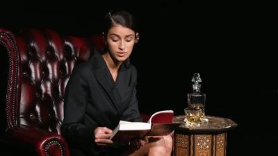 Yennefer_Reads_The_Witcher_28feat__Anya_Chalotra29_038.jpg