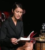 Yennefer_Reads_The_Witcher_28feat__Anya_Chalotra29_017.jpg
