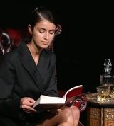 Yennefer_Reads_The_Witcher_28feat__Anya_Chalotra29_026.jpg